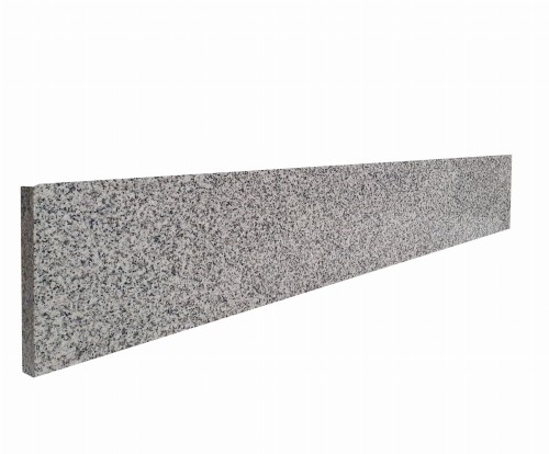 5890